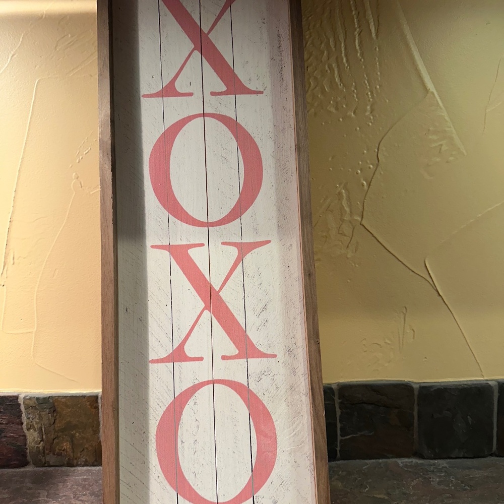 XOXO White Valentine's Day Wall Home Decor Series Wooden Sign Décor By Kendrick